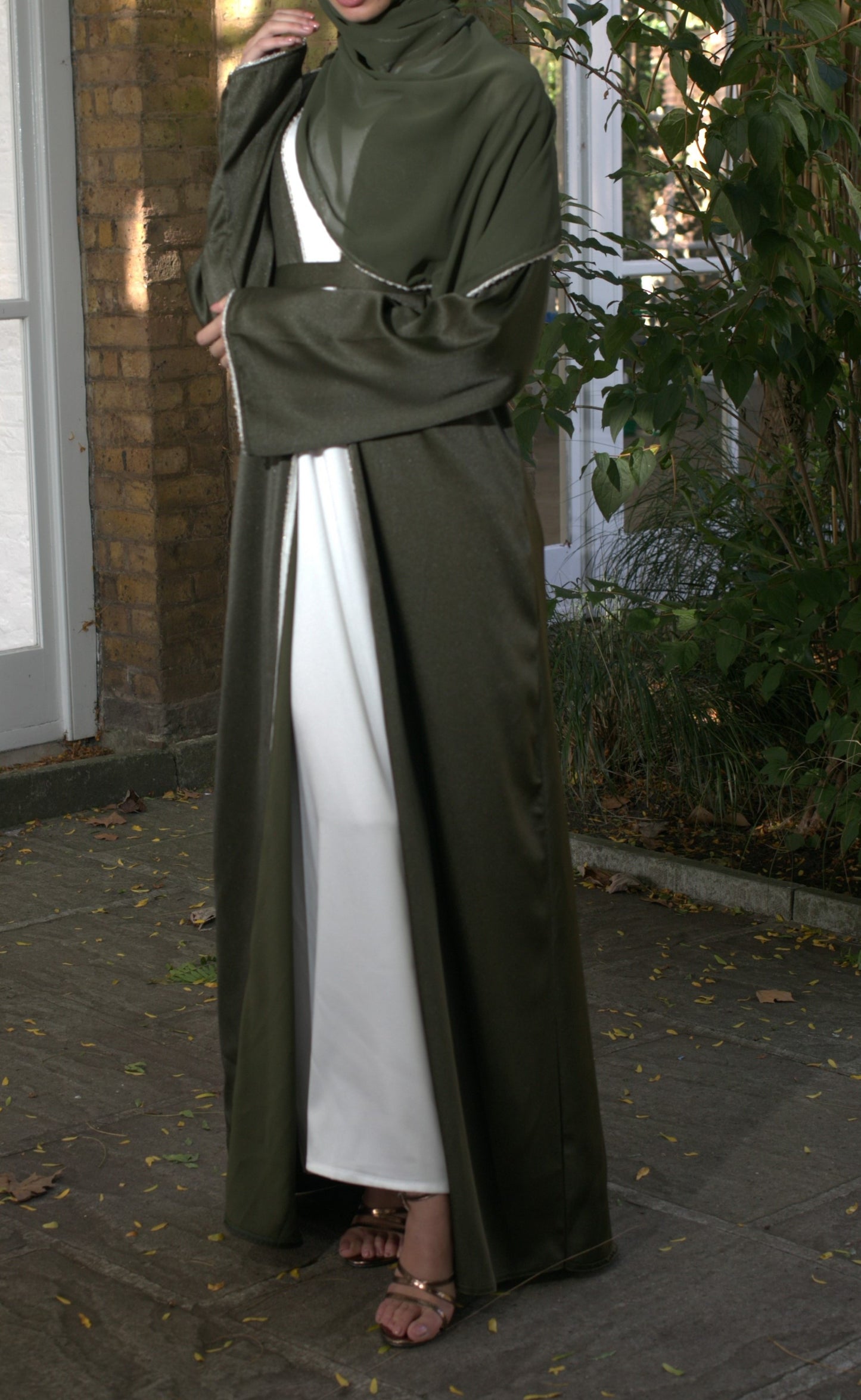Alina open abaya - Olive