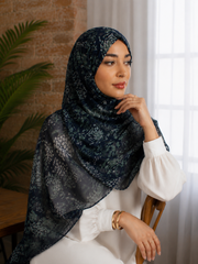Midnight meadow maxi hijab