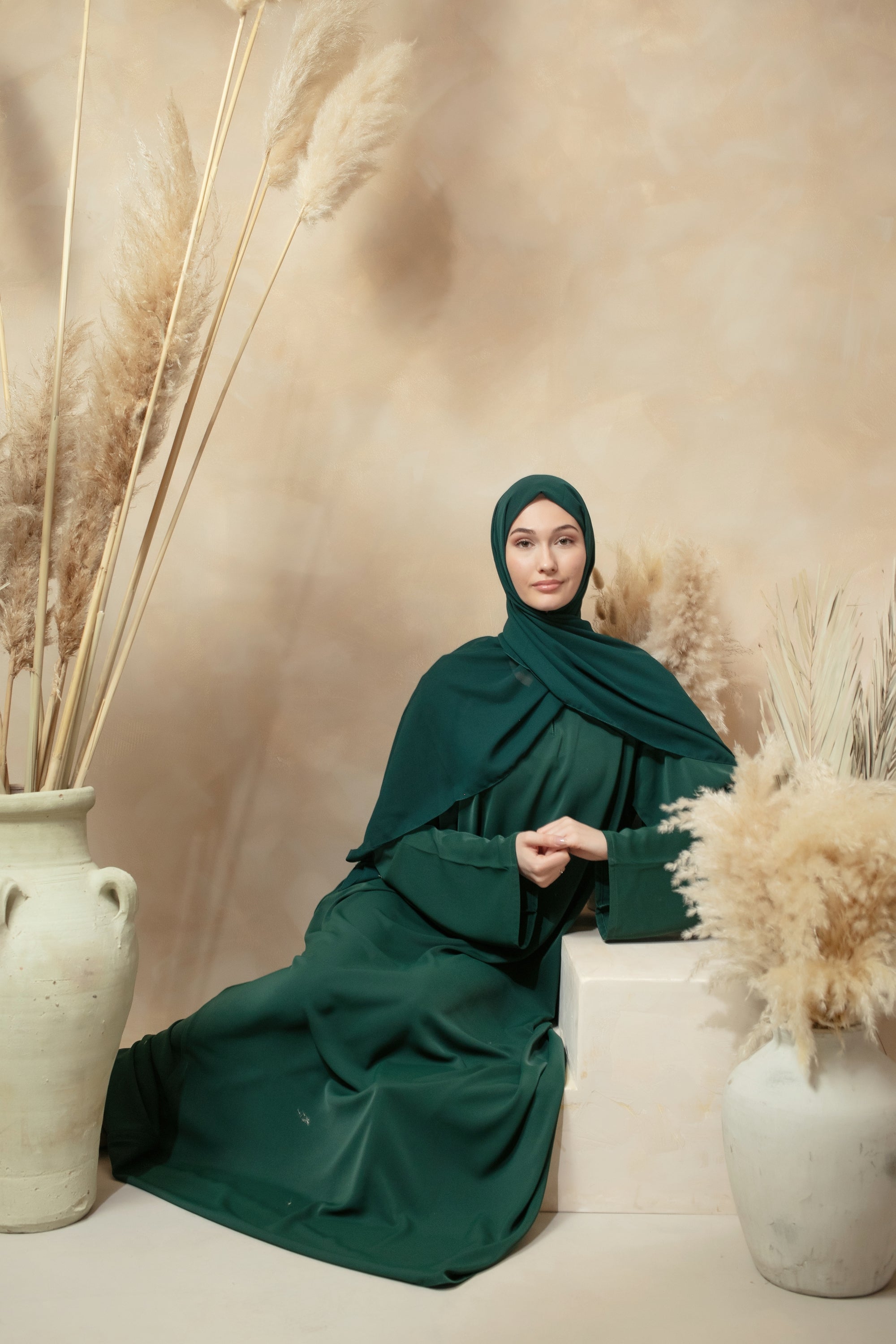 Nusrat abaya