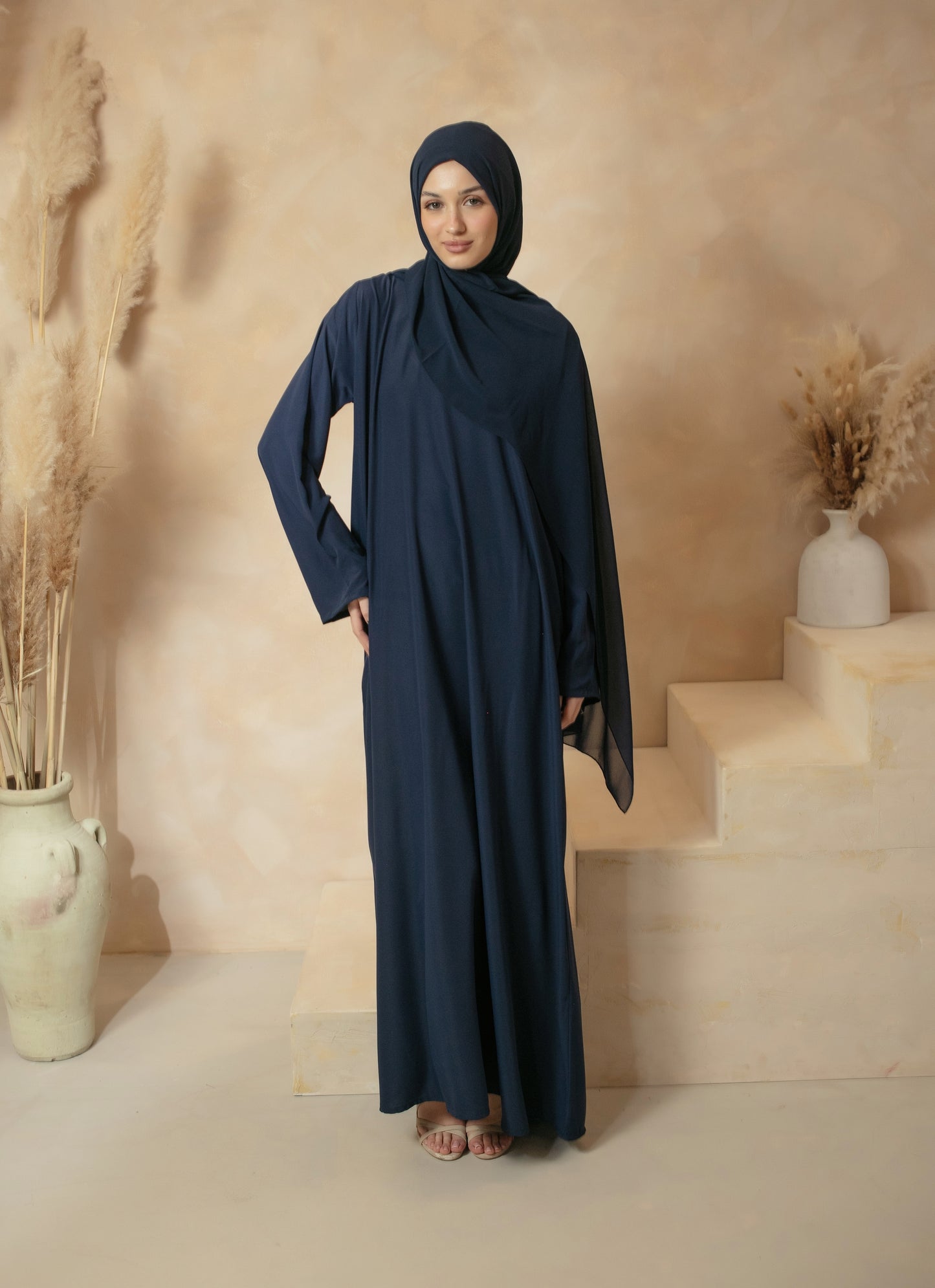 Nusrat abaya
