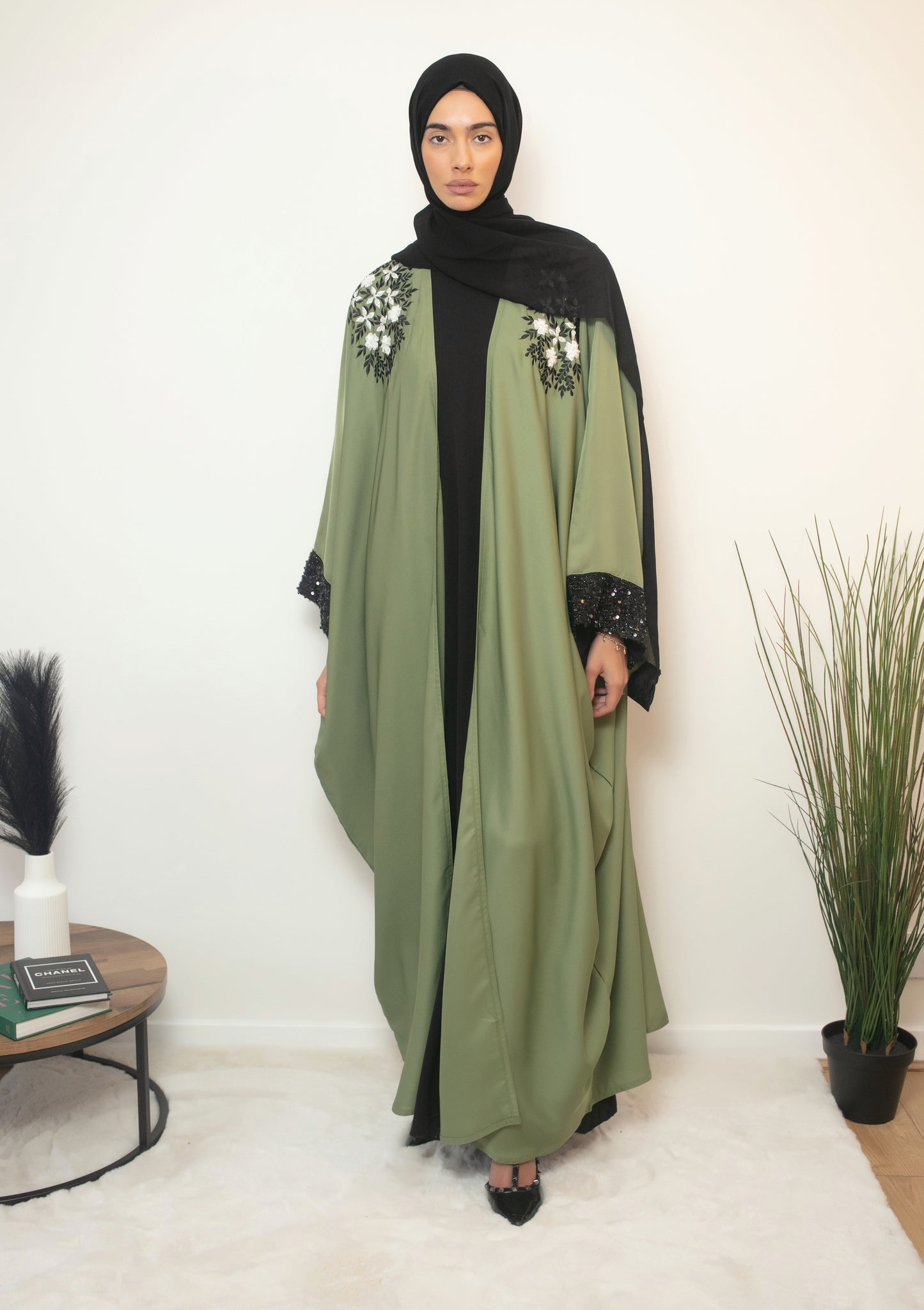 Billi butterfly abaya