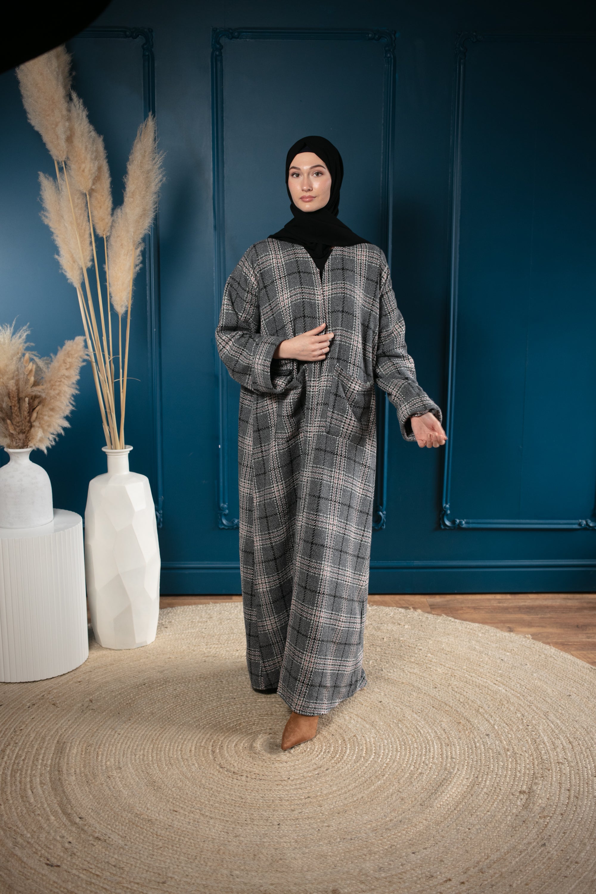 Windsor plaid abaya coat